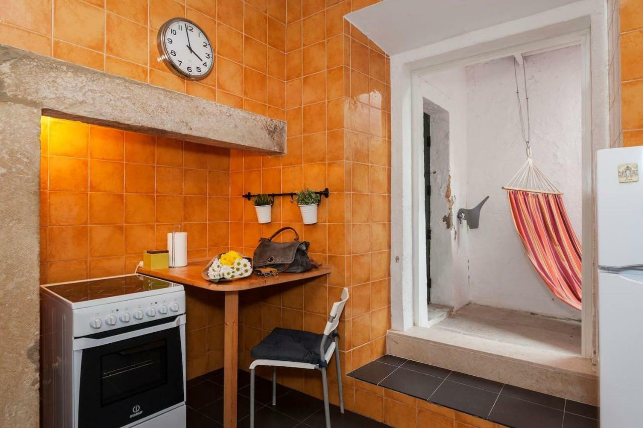 2 Bedroom With Patio Next To Avenida Da Liberdade Appartement *
