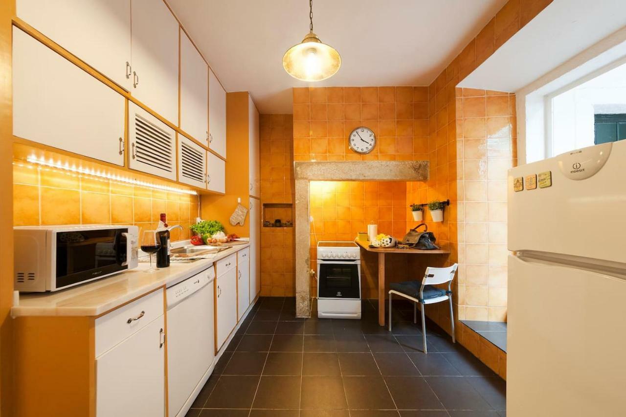 2 Bedroom With Patio Next To Avenida Da Liberdade Appartement *