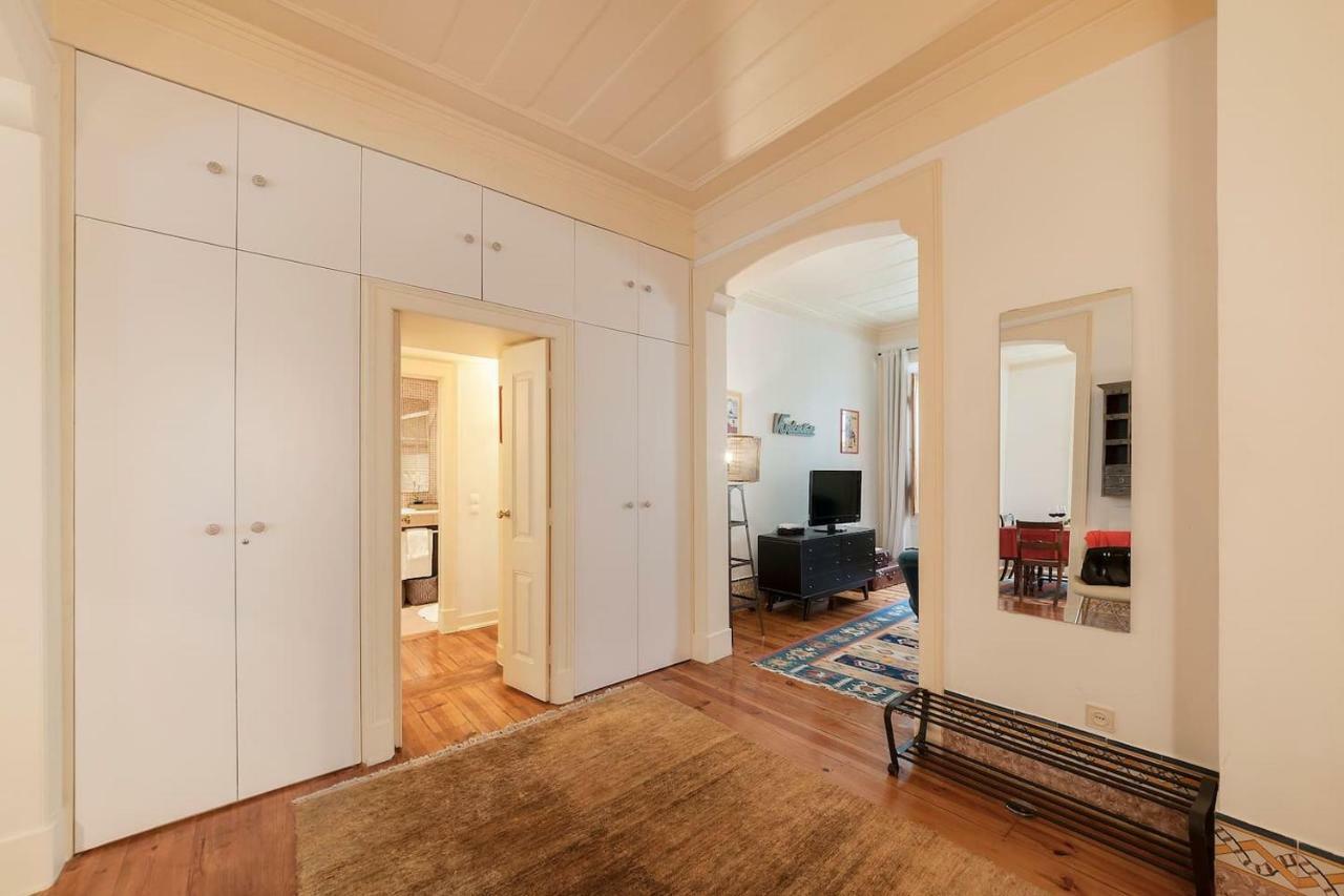 Appartement 2 Bedroom With Patio Next To Avenida Da Liberdade *