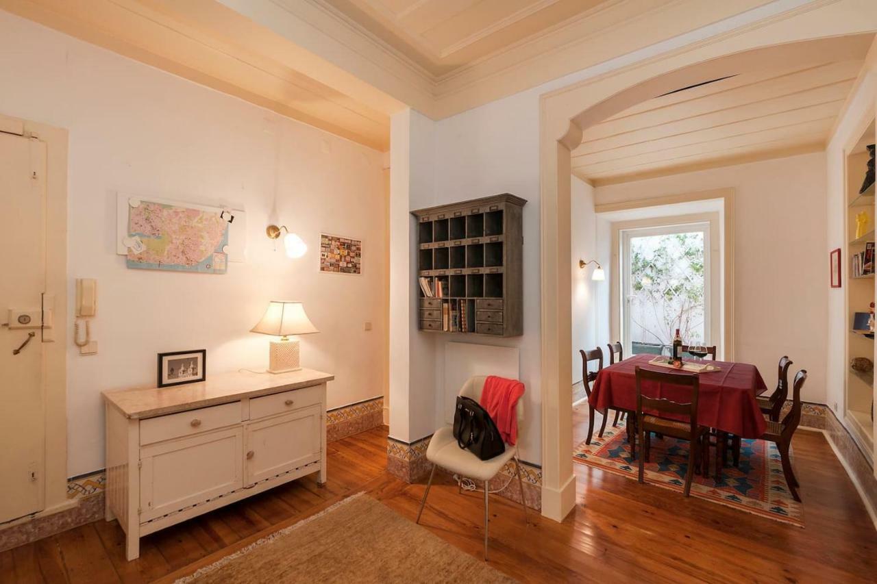 Appartement 2 Bedroom With Patio Next To Avenida Da Liberdade *
